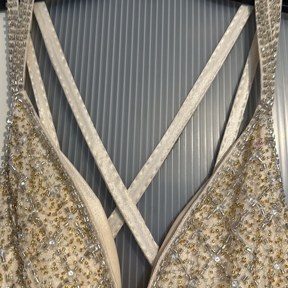 (80/360) ❤️ BNWT MAC DUGGAL BEADED GOWN #5374 - Picture 10 of 15